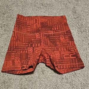 Lululemon Wunder Train Contour Fit High-Rise Short Lululemon Ombre Red Size 6
